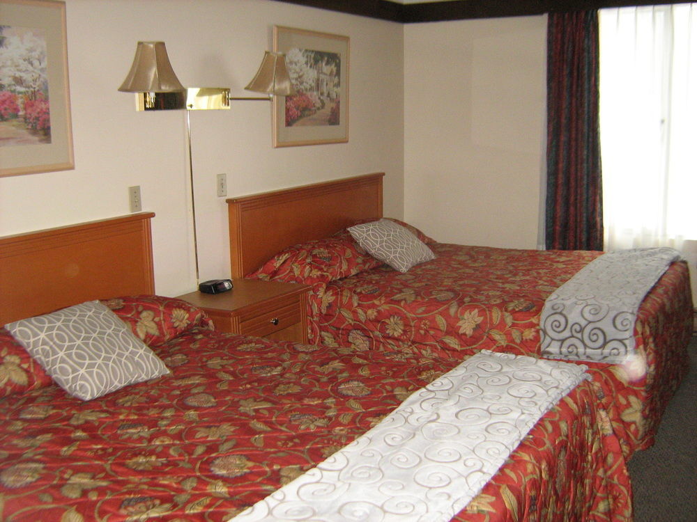Stoke Hotel Surestay Collection By Best Western Revelstoke Exterior foto