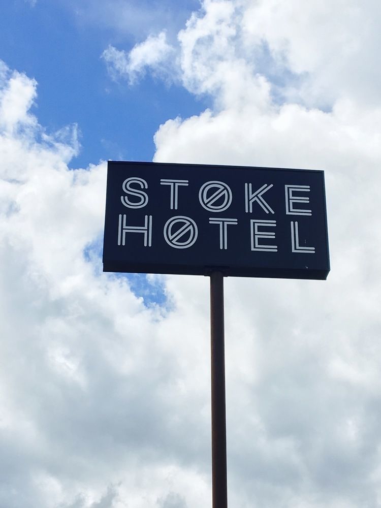 Stoke Hotel Surestay Collection By Best Western Revelstoke Exterior foto
